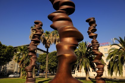 France, Hérault (34), Montpellier, place de l'Europe, Point of view de l'artiste Tony Cragg (2007)