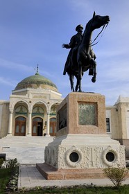 Turkey, Central Anatolia, Ankara, Ataturk equestrian statue in front of the Ethnographic Museum
