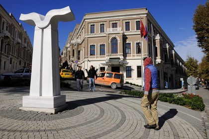 Turquie, Istanbul, quartier de Beşiktaş, l'hôtel W dans le lotissement historique de maisons en terrasse d’Akaretler