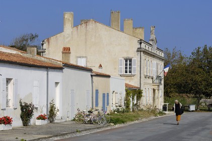 France, Charente-Maritime (17), Ile d'Aix, le bourg, le musée Napoléonien dans la rue Napoléon