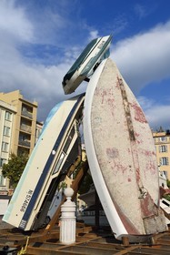 France, Var, Toulon, Place Monsenergue, ephemeral monumental installation based on abandoned boats by artist Tadashi Kawamata