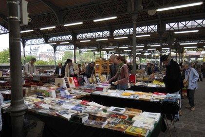 France, Paris (75), Parc George Brassens, le marché aux livres