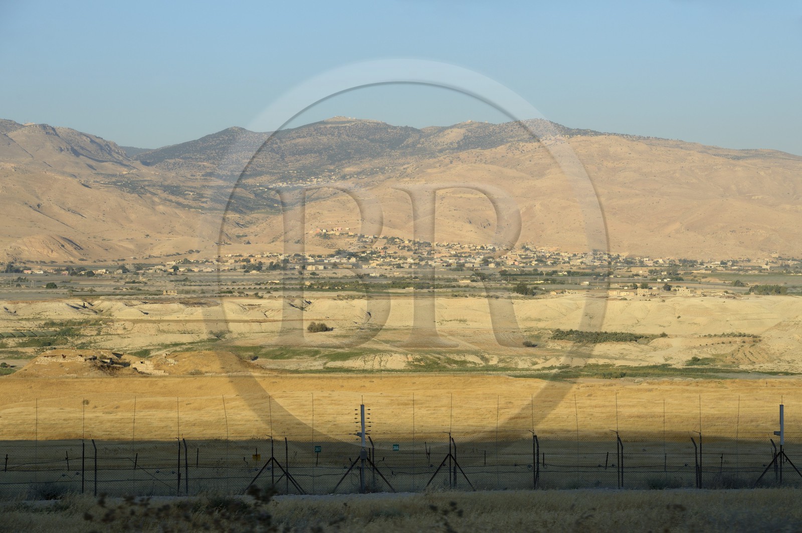 Israel, district Nord, Basse Galilée, la vallée du Jourdain et les montagne de Jordanie en arrière plan