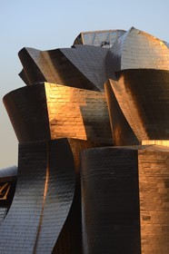 Espagne, Biscaye, Pays Basque espagnol, Bilbao, le musée Guggenheim  de l'architecte Frank Gehry