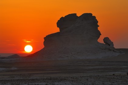 Egypt, Libyan Desert, the White Desert North of Farafra