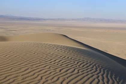 Iran, Province de Yazd, désert du Dasht-e Kavir, Moghestan, massif dunaire dont la plus haute dune atteint les 200 mètres