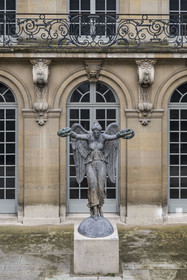France, Paris, Marais district, Carnavalet Museum, original statue of Victory which sits atop the Palmier fountain on the Place du Châtelet