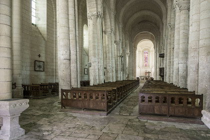 France, Vendée (85), Nieul-sur-l'Autise, Abbaye royale Saint-Vincent fondée en 1069, abrite la tombe d'Aénor de Châtelleraut mère d'Alienor d'Aquitaine, l'église abbatiale dont les murs s'écartent