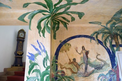 France, Alpes-Maritimes (06), Cannes, la villa Domergue, peinture murale oeuvre du peintre Jean-Gabriel Domergue