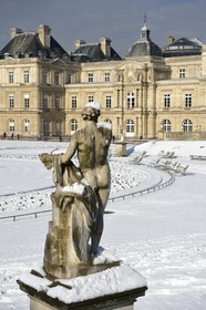 France, Paris, Saint Michel district, the Luxembourg Gardens, statue in front of the Senate palace