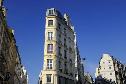 France, Paris (75), immeuble bordant le boulevard Bonne nouvelle à l'entree du quartier du Sentier