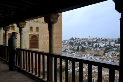 Spain, Andalusia, Granada, Albaicin District listed as World Heritage by UNESCO and San Nicolas church  seen from the Alhambra
