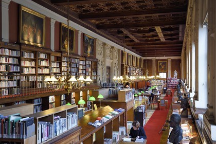 France, Paris, Saint Germain des Pres district, Ecole nationale superieure des Beaux-Arts (Fine Arts school), the library in the Palais des Etudes (Palace of Studies)