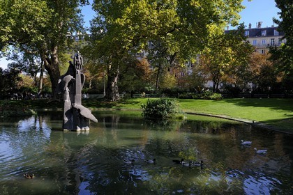 France, Paris (75), square des Batignolles