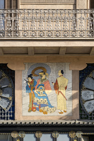 Espagne, Catalogne, Barcelone, quartier de Las Ramblas, la Casa Quadros au 82 Las Ramblas de l'architecte du modernisme catalan Josep Vilaseca (1891-1896), ancienne boutique de parapluie