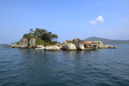 Brazil, Rio de Janeiro State, Paraty, Catimbau island, the family of Campers Maria Irene lives on the island and runs the small fish restaurant Eh-Laho