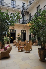 France, Hérault (34), Sète, le Grand Hotel, quai du Maréchal de Lattre de Tassigny, le salon