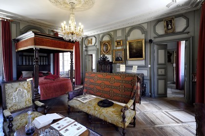 France, Dordogne, Perigord Noir, Dordogne valley, Sarlat la Caneda, Hotel de Gisson, the large lounge