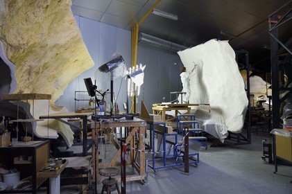 France, Dordogne, Montignac, the Atelier des Fac-Similés du Périgord (Perigord's Facsimile Workshop AFSP) specialised in mineral reproduction of prehistoric painted walls using “stone veil” patented technique and in charge of the Lascaux cave’s walls faithfull reconstitution, Stone veil projection on the structure, compulsory mention Atelier des Fac-Similés du Perigord