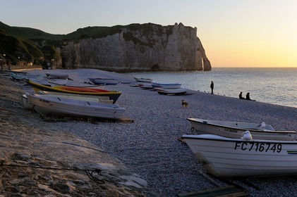 France, Seine-Maritime, Pays de Caux, Cote d'Albatre, Etretat, Aval cliff and the beach of the town with fishermen's boats