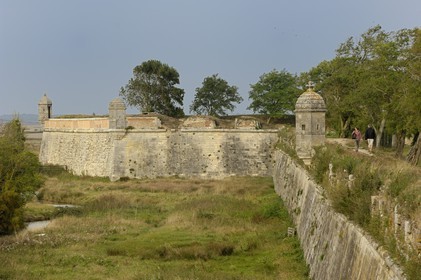 France, Charente-Maritime (17), citadelle de Brouage, les remparts surmontés d'échaugettes