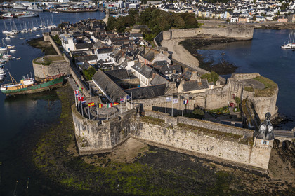 France, Finistere, Cornouaille, Concarneau, Ville Close (fortified town) (aerial view)