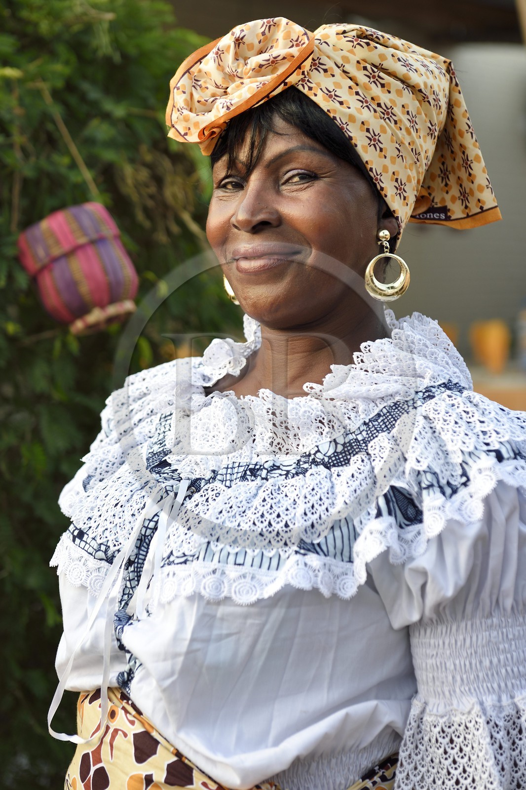 Gabon, Libreville, femme gabonaise lors d'un mariage coutumier