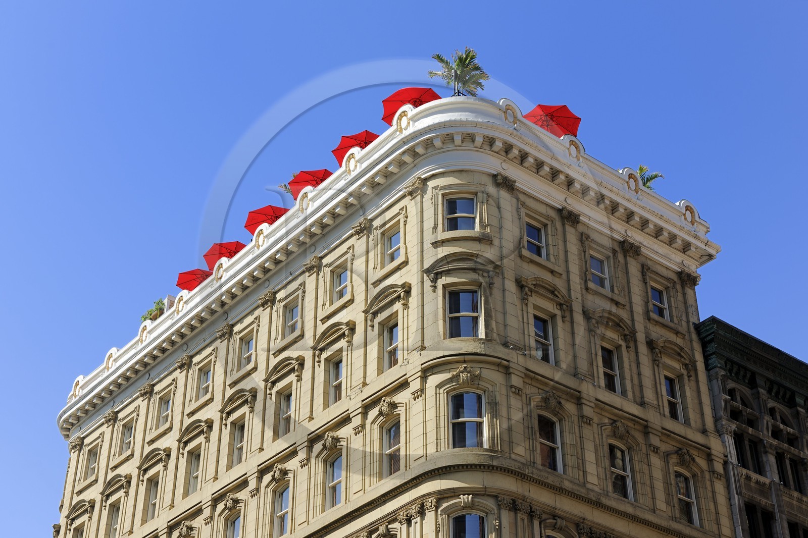 Canada, Quebec Province, Montreal, vieux Montreal (Old Montreal District), Vieux-Port (Old harbour), cafe terrace of hotel de la place d'armes