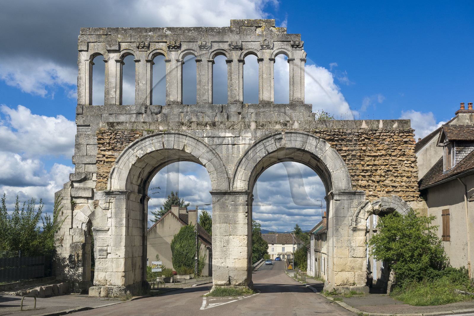 France, Saône-et-Loire (71), Autun, la porte d'Arroux d'époque gallo-romaine