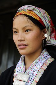 Vietnam, Lao Cai province, North-West Sapa district, multi-ethnic market at Muong Hum, woman from the Red Dzao minority