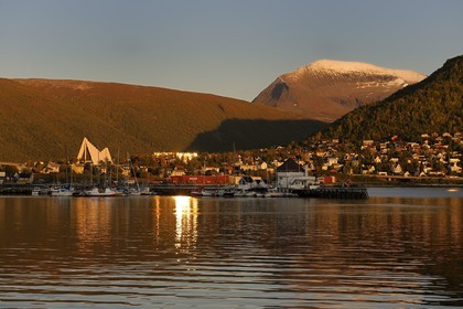 Norway, Troms County, Tromso, the Arctic Cathedral and Tromsdalstind Mount (1238 m) in the background