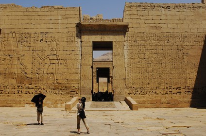 Egypte, Haute Egypte, vallée du Nil, environs de Louxor, nécropole thébaine classée Patrimoine Mondial de l'UNESCO, Thèbes Ouest, Medinet Habou, temple de Ramses III