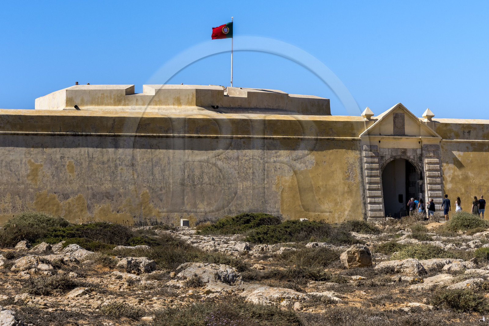Portugal, Algarve, parc naturel du Sud-Ouest Alentejano et Costa Vicentina, Sagres à l'extrême sud-ouest du Portugal et de l'Europe, la Forteresse de Sagres construite au XVe siècle (La Fortaleza)