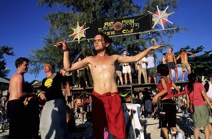Thailand, Samui islands archipelago, Full Moon Party on Koh Pha-Ngan island, sunrise on Had Rin beach