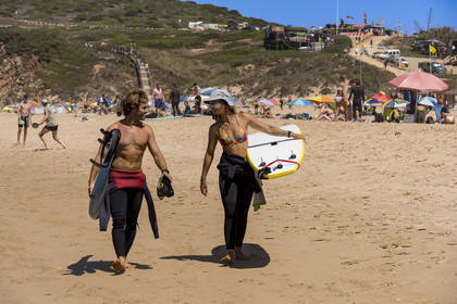 Portugal, Algarve, West Atlantic coast, Praia do Amado surfers' beach