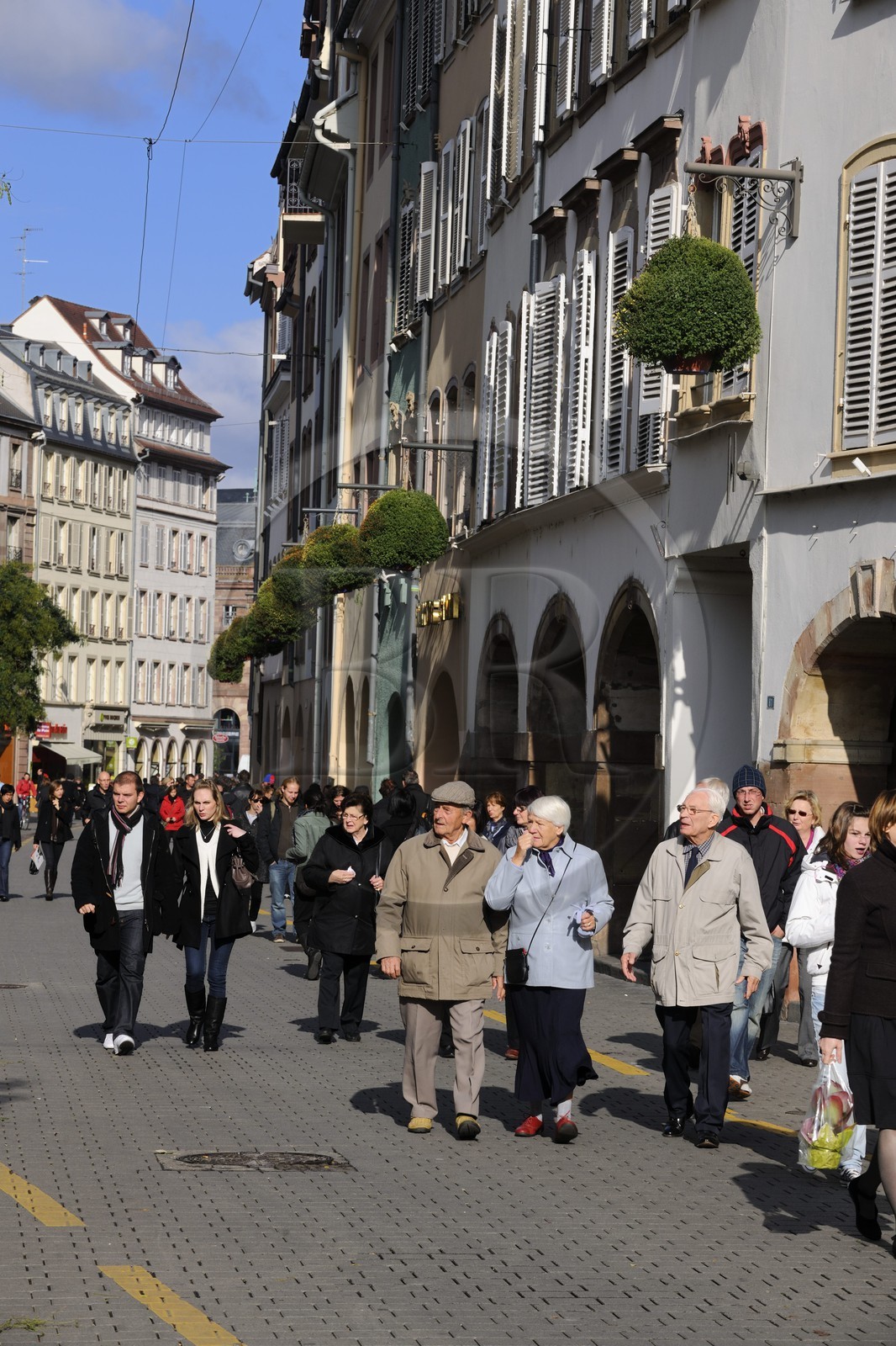 France, Bas-Rhin (67), Strasbourg, rue des Grandes Arcades piétonne