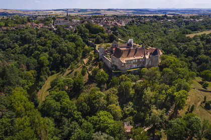 France, Allier (03), former province of Bourbonnais, Chantelle, Saint-Vincent Benedictine abbey and former stronghold belonging to the Bourbon family, way of Saint-Jacques de Compostelle (aerial view)