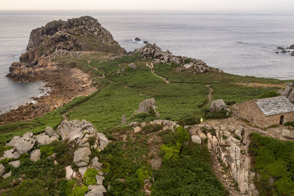 France, Finistère, Plougasnou, Primel-Trégastel, Pointe de Primel at the end of Morlaix Bay and the customs officer’s house on the GR 34 hiking trail (aerial view)