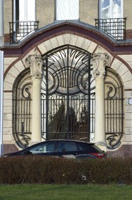 France, Seine Maritime, Le Havre, detail of the Art Nouveau facade of the Maison Braque (1904) by architect William Cargill