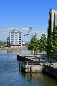 France, Bas-Rhin (67), aménagement du port du Rhin et reconversion du môle du Bassin d’Austerlitz, la médiathèque André Malraux
