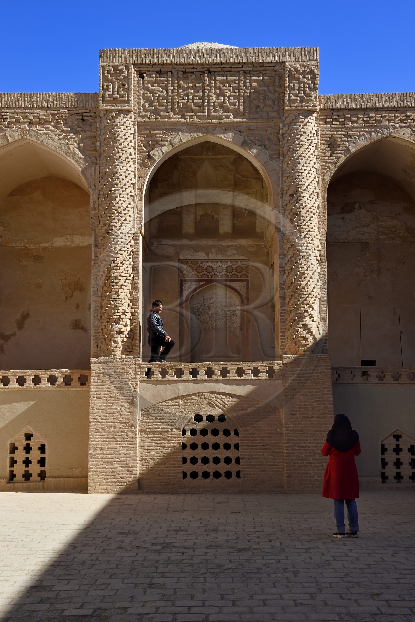 Iran, Province d'Ispahan, désert du Dasht-e Kavir, ville de Nain ou Na'in, la mosquée Jameh de style Khorasani est l'une des plus anciennes (9ème siècle) en Iran et encore en activité aujourd'hui