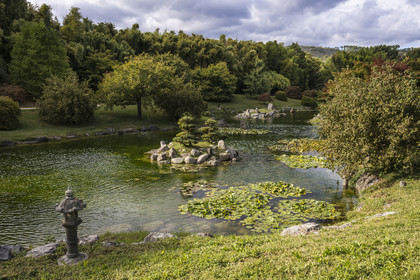 France, Gard (30), Générargues vers Anduze, Bambouseraie en Cévennes, le jardin japonais