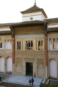 Espagne, Andalousie, Séville, Alcazar de Séville (Reales Alcazares de Sevilla), classé Patrimoine Mondial de l'UNESCO, façade du palais du roi don Pedro (Palacio de Pedro I)