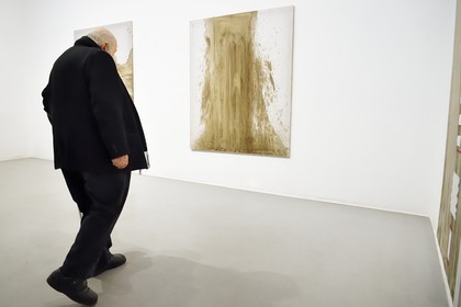 France, Paris, Galerie RX, Hermann Nitsch, Hermann Nitsch, contemporary Austrian artist, co-founder of the Wiener Aktionismus movement (Viennese Actionism)