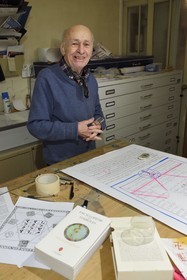 France, Paris, the artiste Jacques Villeglé in his workshop