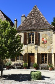 France, Dordogne, Perigord Pourpre, the Bastide of Molieres, place de la bastide