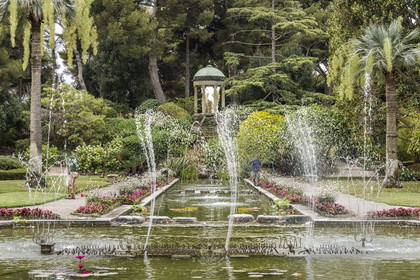 France, Alpes-Maritimes, Saint Jean Cap Ferrat, Villa and Gardens Ephrussi de Rothschild, the large basin with water games overlooked by the temple of Love