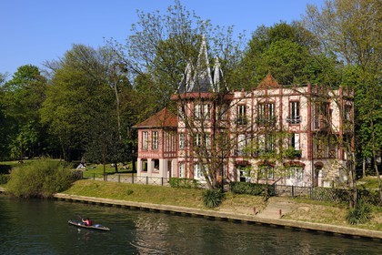 France, Val-de-Marne (94), les bords de Marne, Joinville-le-Pont, l'Ile Fanac sur la Marne