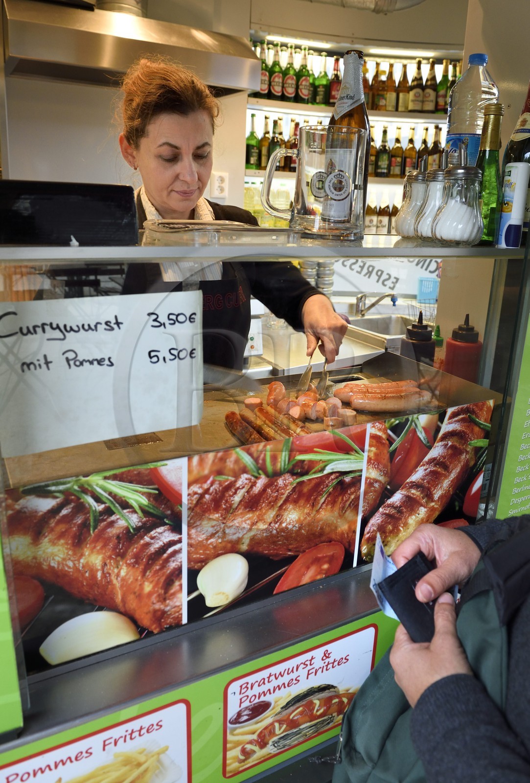 Allemagne, Berlin, vente de saucisses