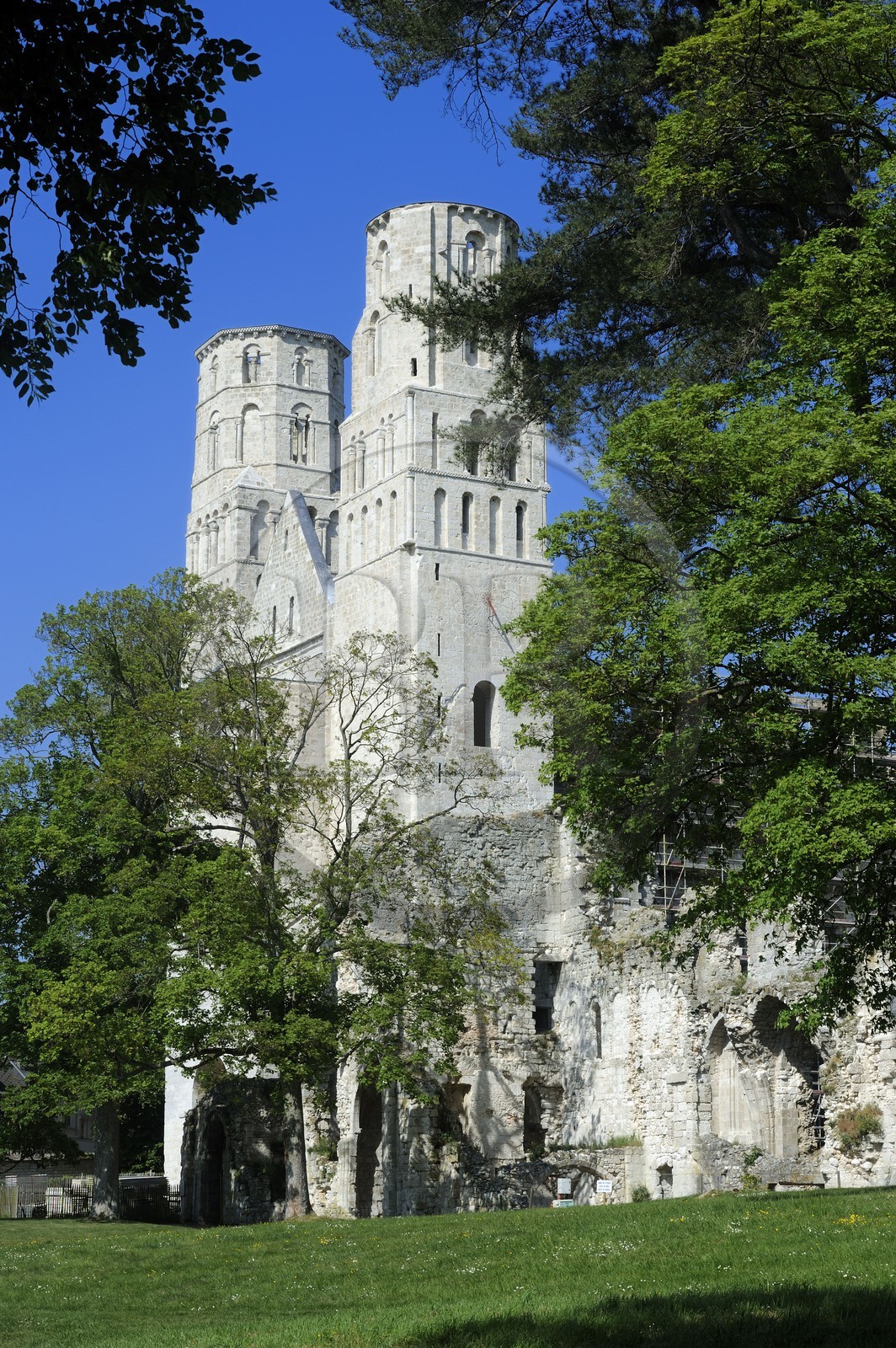 France, Seine-Maritime (76), Pays de Caux, Jumièges, abbaye Saint-Pierre de Jumièges fondée au VIIe siècle